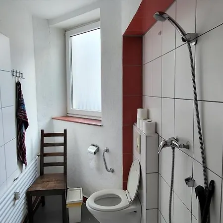 Hostal Tres Schick *