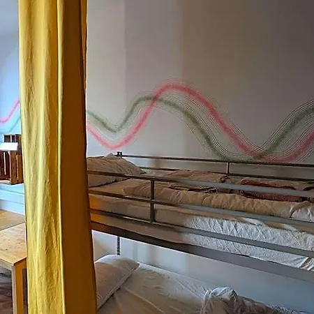 Tres Schick Vandrerhjem